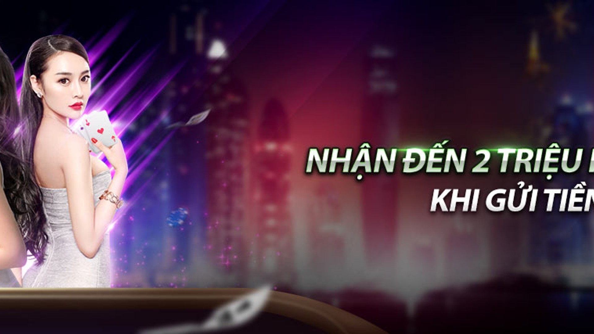 Hình ảnh quảng cáo hoàn trả hàng ngày May88 với các biểu tượng tiền vàng và chip casino